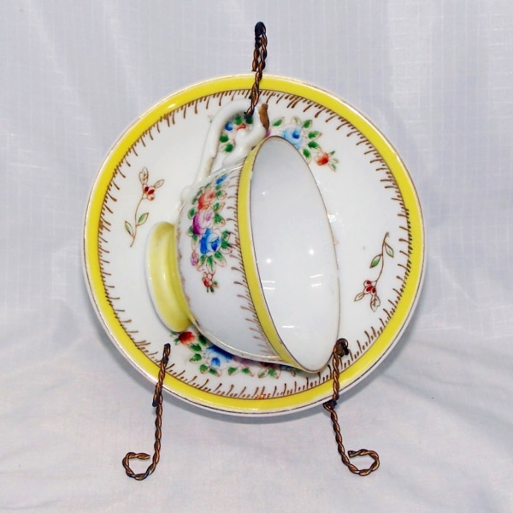 VTG-Demitasse teacup and saucer set, Ucagco Japan Porcelain, Occupied Japan era